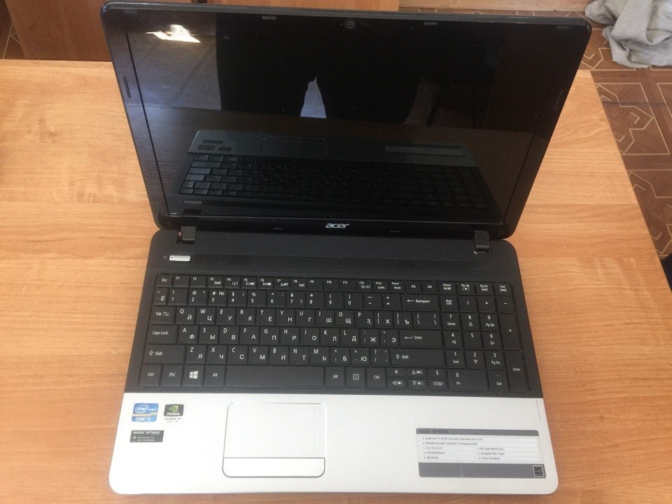 Ноутбук Acer e1-571g прибыл на ремонт